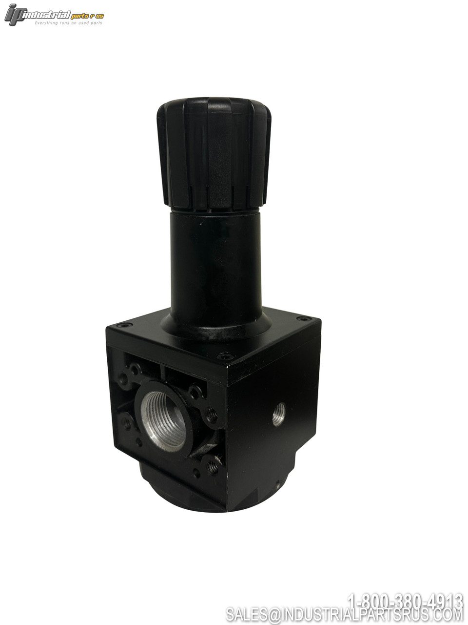 WILKERSON R39-08-F0G0 Air Regulator with Manual Adjustment Knob and Threaded Ports Black Anodized Aluminum Body