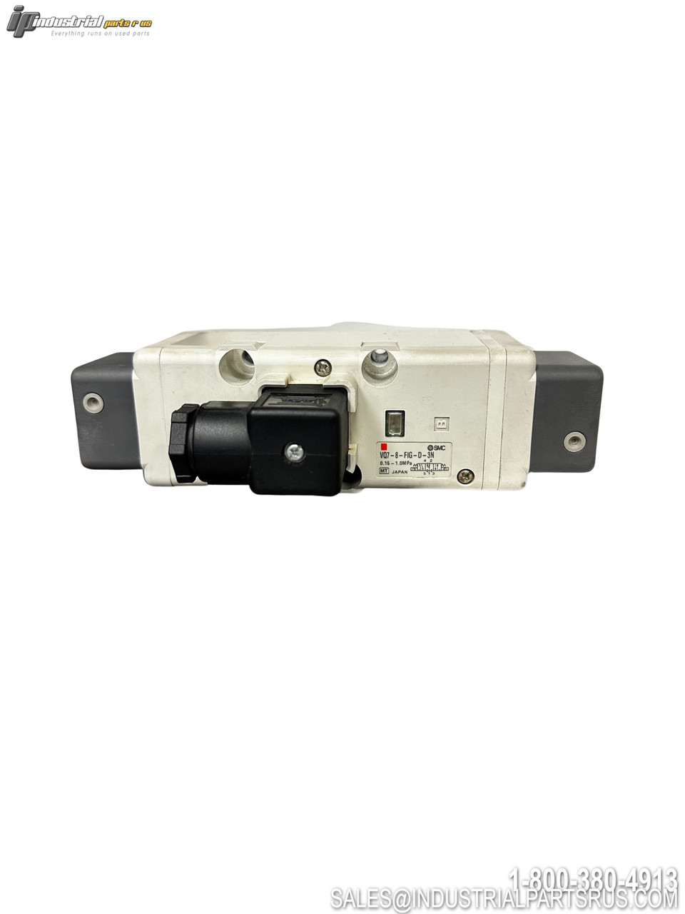 SMC VQ7-8-FIG-D-3N Solenoid Valve with mounting bracket electrical connector and pneumatic ports