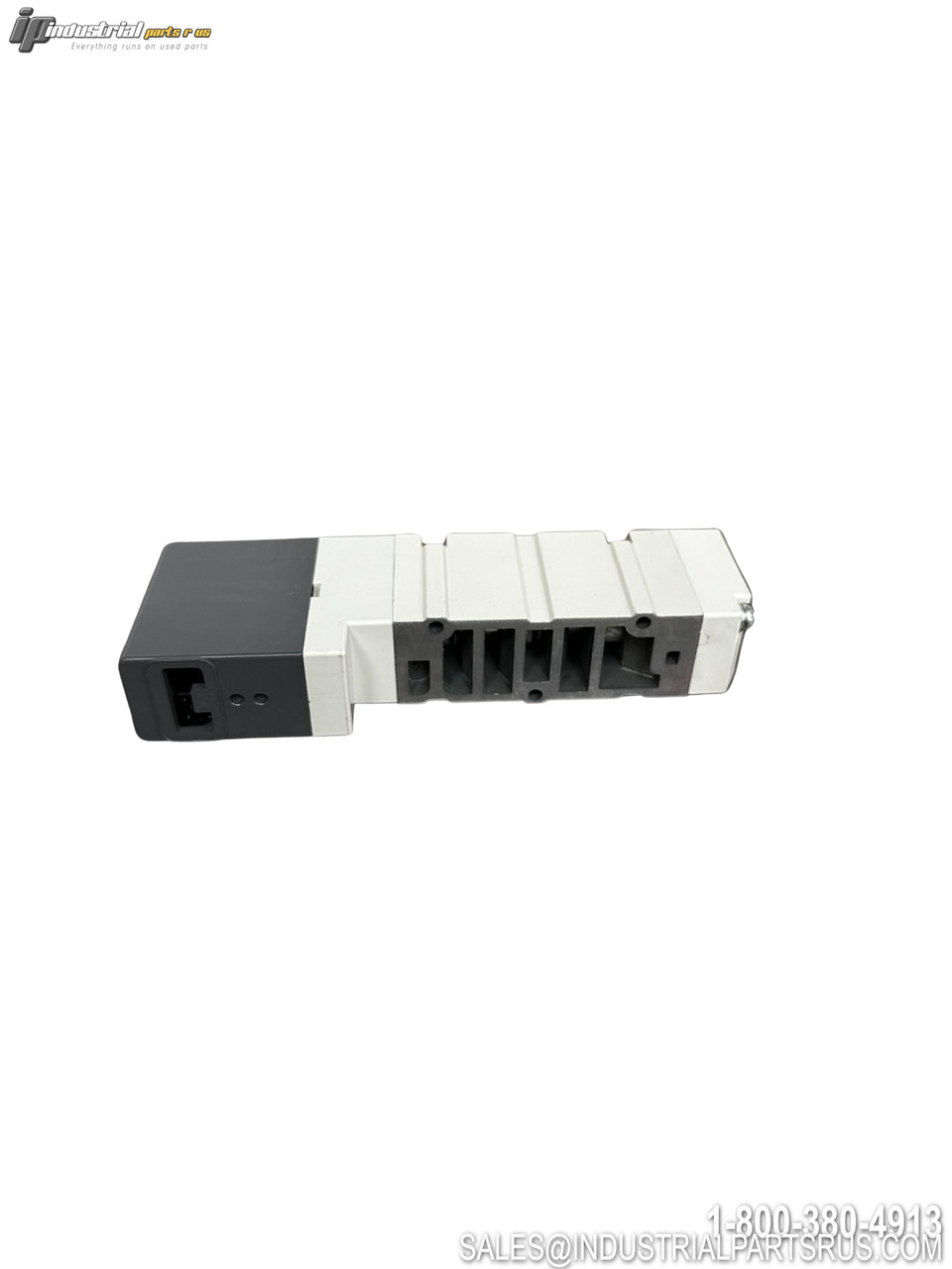 SMC VQC4101R-5 Pneumatic Valve with Multiple Ports Gray White Housing Industrial Automation Component