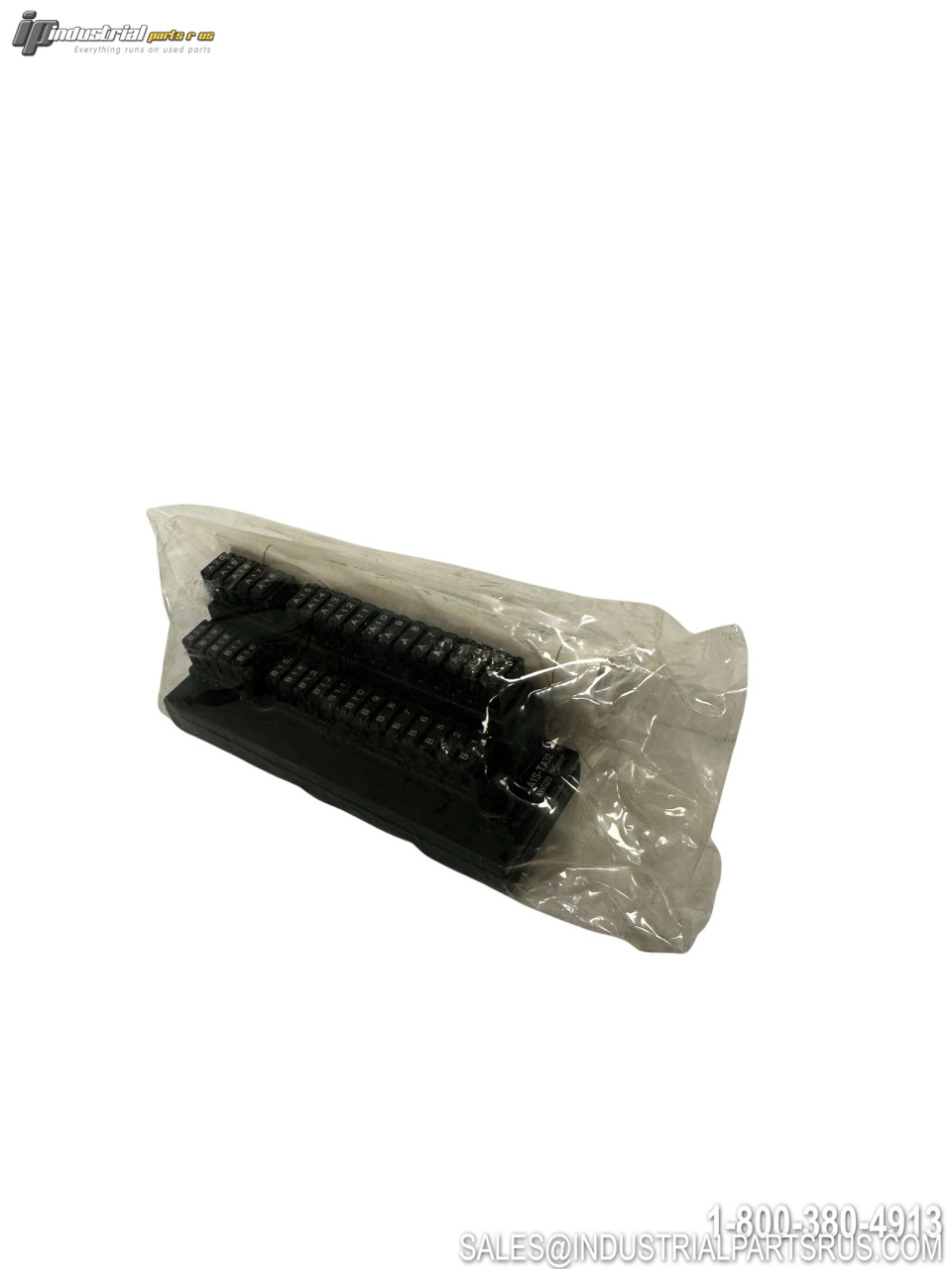 Mitsubishi A1S-TA32 PLC I/O Module Image 2