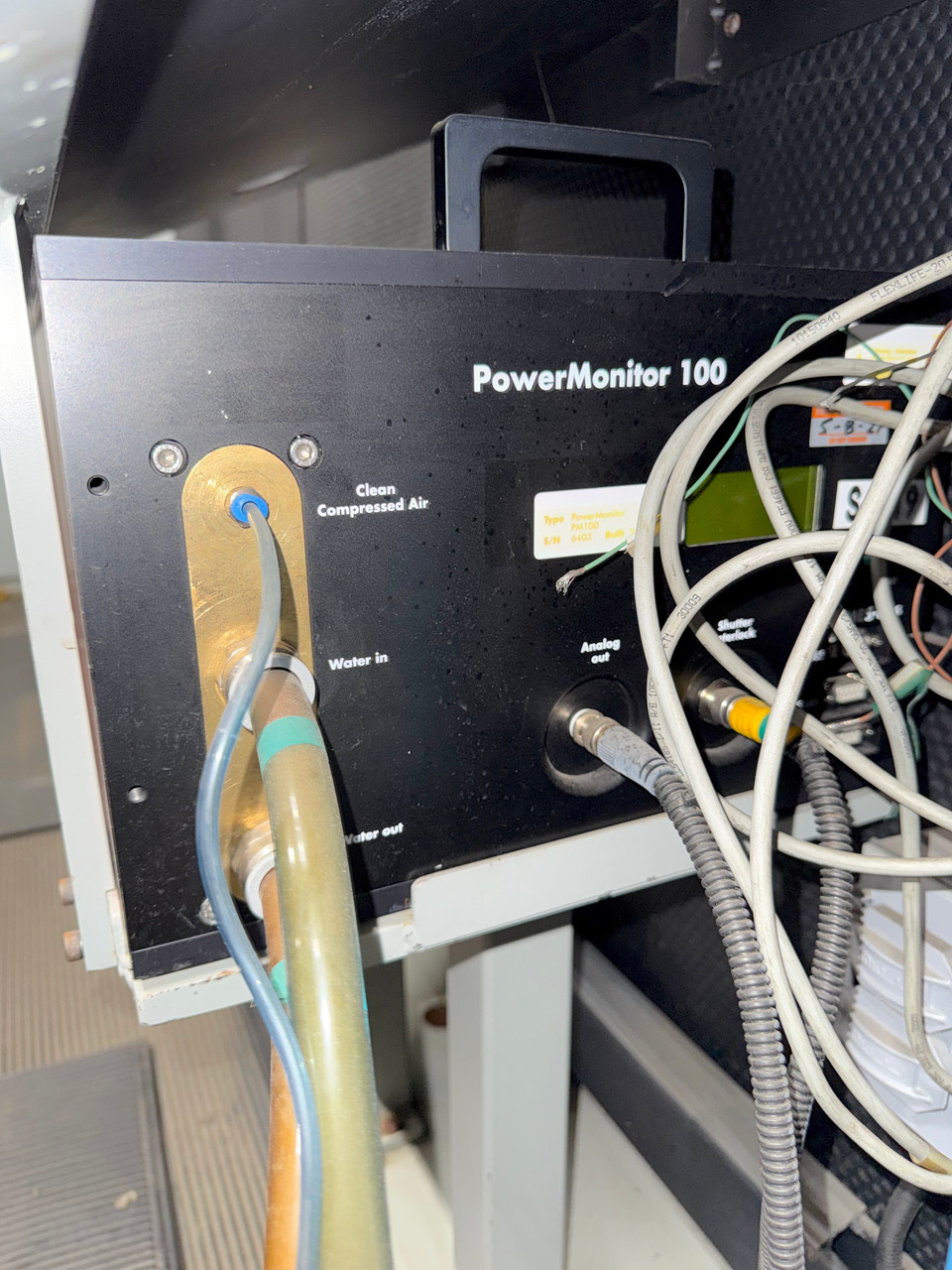 IPG Photonics Ytterbium 8kW Fiber Laser Robotic Welding Cell | ABB IRB 4400