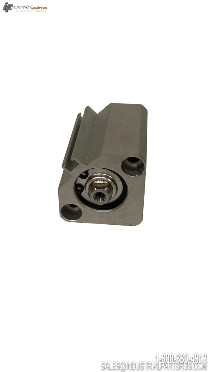 SMC CDQ2B20-15D Compact Cylinder View 3