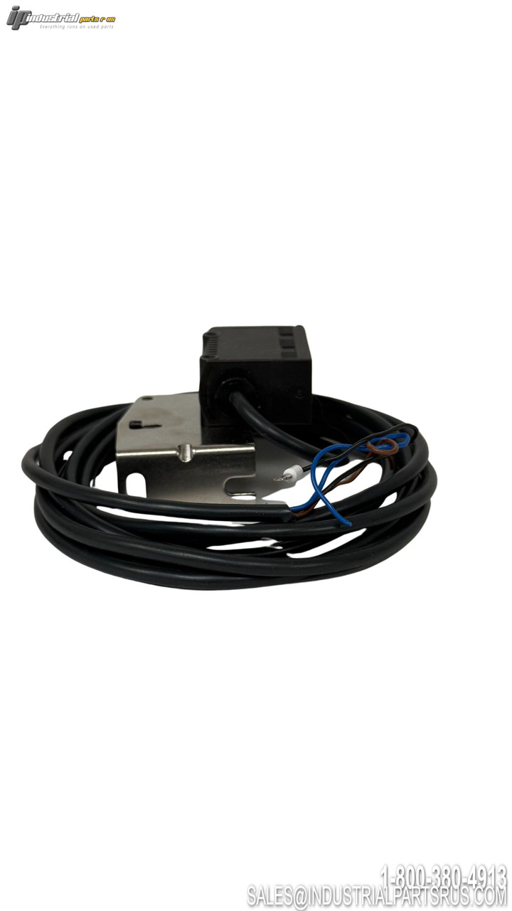 Omron E3G-L11 Photoelectric Sensor View 3