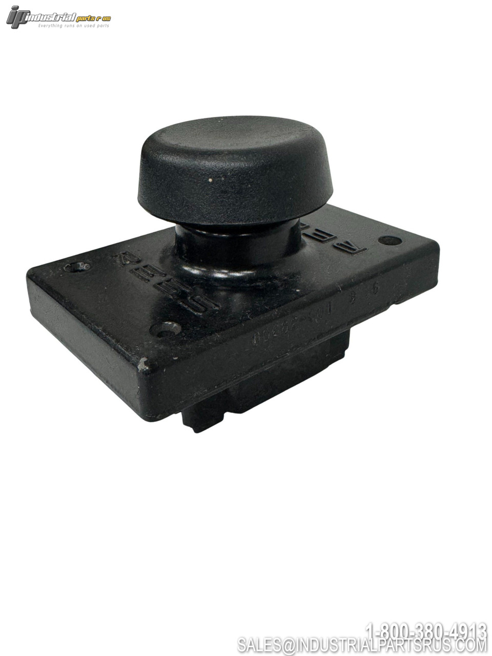 Used - Good Rees 00662-001 Push Button Image 2