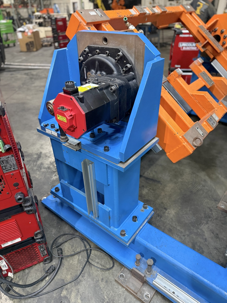 Fanuc ArcMate 120iD - Photo 4