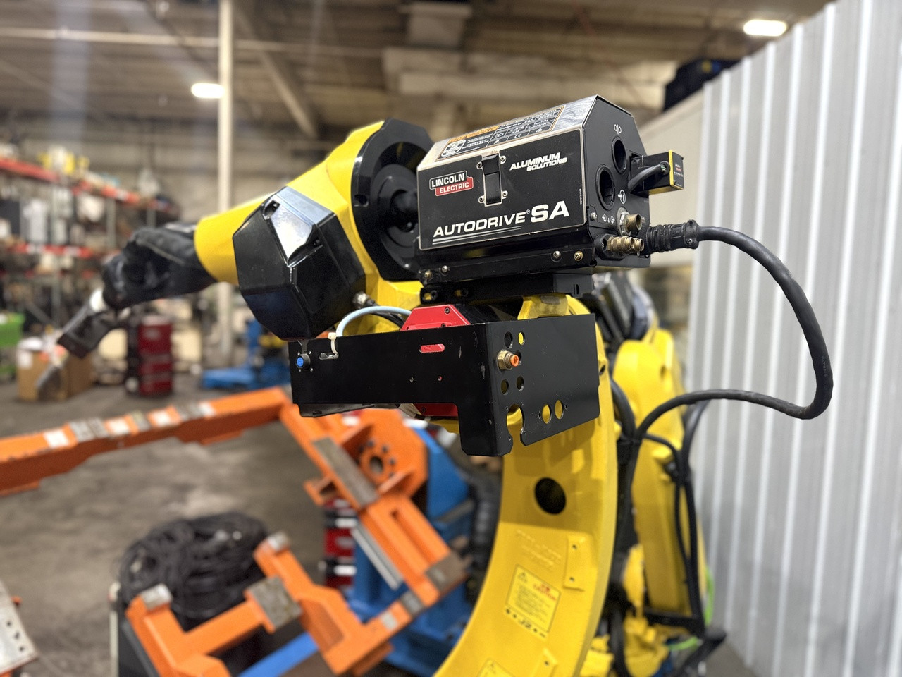 Fanuc ArcMate 120iD Image 8