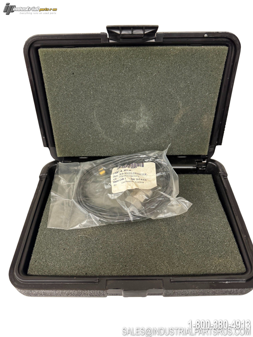 New In Box PCB 307-B Accelerometer Image 2