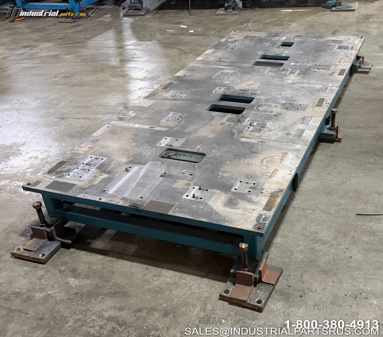 Allen Bradley 114"x50" View 3