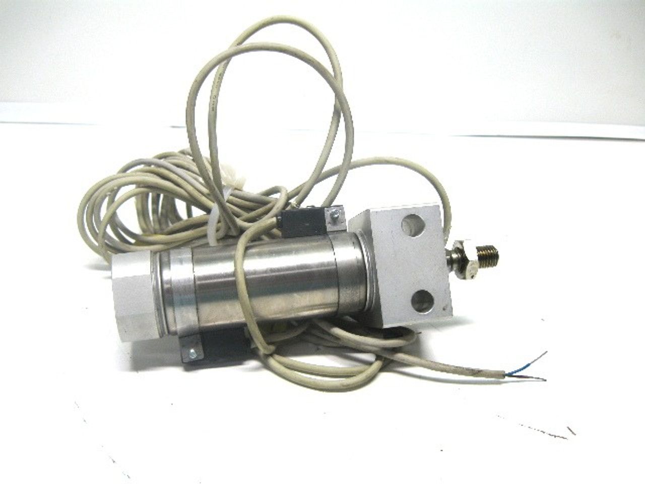 Smc CDM2F20-25A-B53 Pneumatic Cylinder W/ D-53 Reed Switch