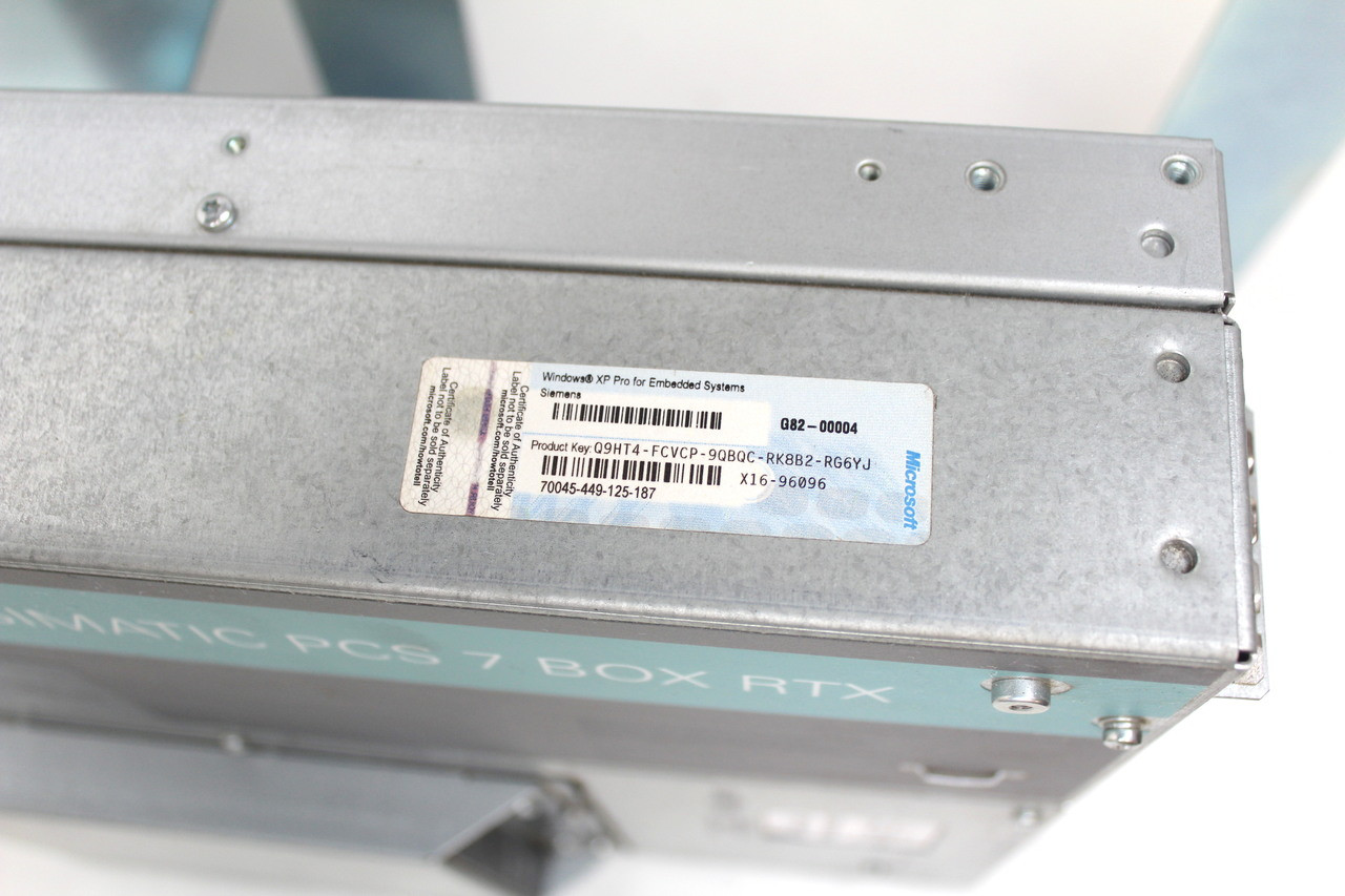 Siemens Simatic Box PC627B Process Control System 6ES7650-2QB17-0YX0