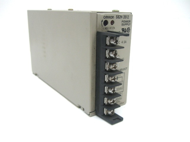 Alimentation à Découpage Omron S82H-10024 100W - Entrée 100-240V, Sortie 24V - Occasion