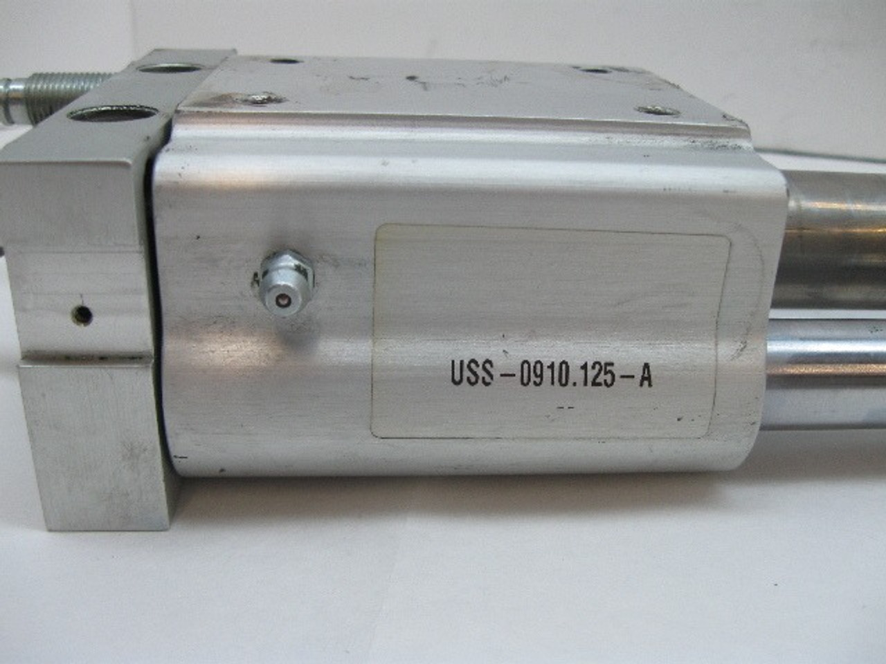 Bimba UltranSlide USS-0910.125-A Rodless Cylinder 1-1/16 Bore 10 1/8 Stroke