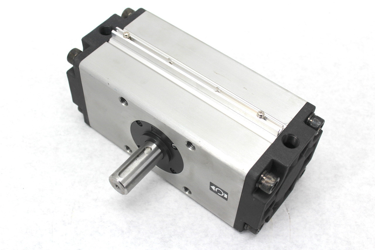 SMC CDRA1BW100-90 Rotary Actuator 100mm Bore 90 Degree Rotation