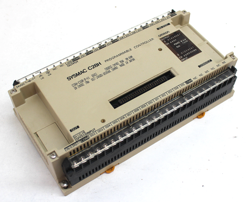 Omron SYSMAC C28H-C1DR-D-V1 Programmable Controller, 24VDC