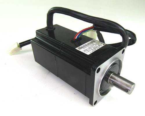 Yaskawa SGM-02AWNS12 AC Servo Motor, 200V, 3000 r/min