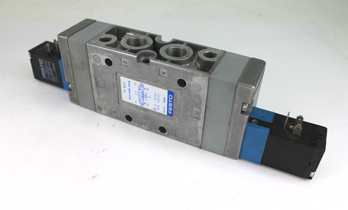 Festo MVH-5/3E-3/8B Solenoid 3 Way Valve 24Vdc Coil 3/8" Port