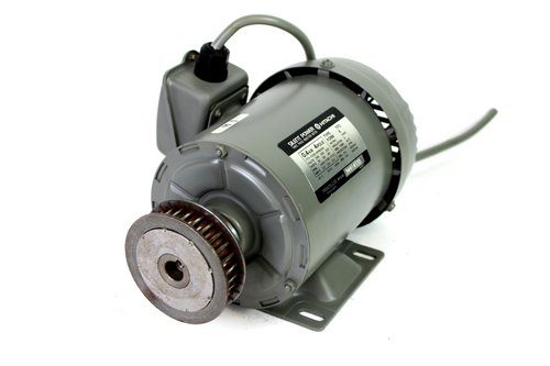 Hitachi TFO-K Silent Power 3-Phase Induction Motor, 200/220V