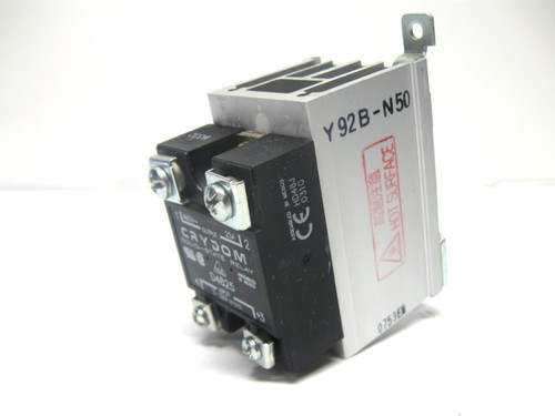 Crydom D4825 Solid State Relay 3-32 V Input 480 V Output With Y92B-N50 Heat Sink