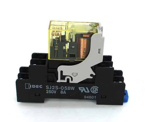 Idec RJ2S-CL-A120 Relay w/ SJ2S-05BW Socket Base