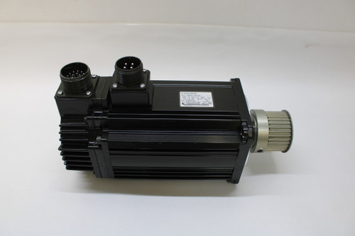 Yaskawa Electric SGMAH-02AAA21-Y2 AC Servo Motor 200W