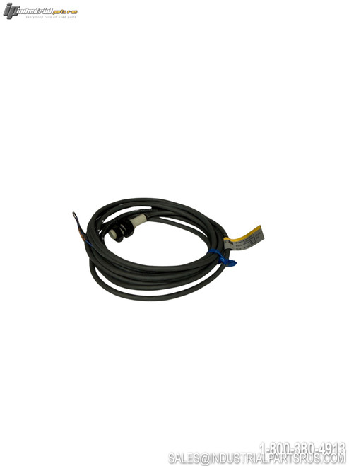Omron E2f-x1r5f1 Inductive Proximity Sensor with Black Cable and Cylindrical Threaded Housing