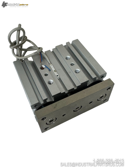 SMC MGPL25-30Z Pneumatic Cylinder - Photo 1