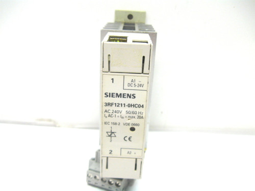 Siemens 3RF1211-0HC04 Solid State Relay 240 Vac, 5-24 Vdc