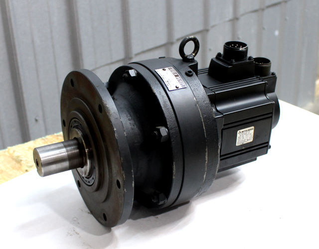Hc Motor Mitsubishi HC-SF102G1-S1 Servo Motor w/ Cyclo Drive CNHM-4115-11 Gear Motor