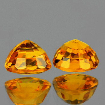 4.30 mm Round 2 pieces AAA Fire Sparkles Natural Intense Golden Yellow Sapphire [Flawless-VVS]-AAA Grade