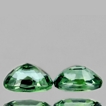 5x4 mm Oval 2 pcs AAA Luster Natural Madagascar Green Sapphire [Flawless-VVS]
