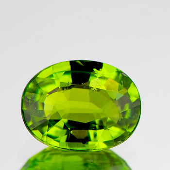 8x6 mm Oval 1.17cts Sparkling Luster Natural Brilliant Apple Green Tourmaline [VVS]