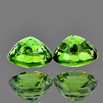 3.30 mm Round 2pcs Rainbow Sparkles Natural Green Demantoid Garnet [VVS]-Top Grade