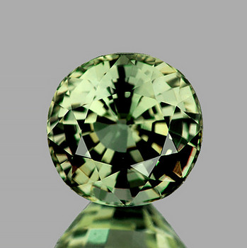 4.30 mm Round 1 piece Top Fire Natural Golden Green Sapphire [Flawless-VVS]