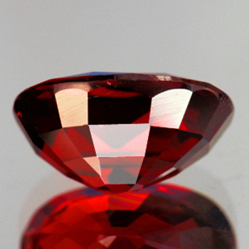 7.5x6 mm Oval {1.46cts} Natural Brilliant Mozambique Red Garnet [Flawless-VVS]