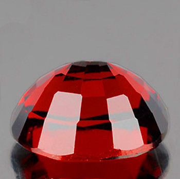 8x6 mm Oval {2.20cts} Natural Brilliant Mozambique Red Garnet [Flawless-VVS]