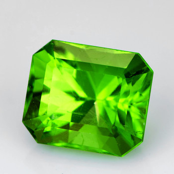 8x7 mm Octagon Princess {2.68cts} AAA Fire Natural Top Pakistan Green Peridot [Flawless-VVS]-AAA Grade