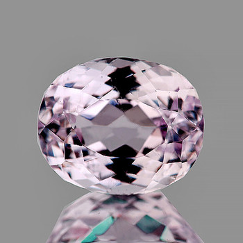 10x8 mm Oval 1 piece Sparkling Luster Natural Soft Pink Kunzite [Flawless-VVS]
