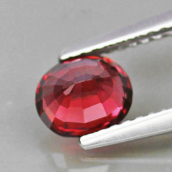 9x8 mm Oval {2.75cts} Top Luster Natural Intense Raspberry Pink Rhodolite Garnet [Flawless-VVS]