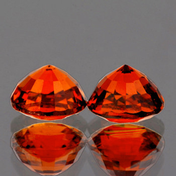 4.20 mm Round 2 pcs Superb Brilliancy Natural Mandarin Intense Orange Spessartite Garnet [Flawless-VVS]