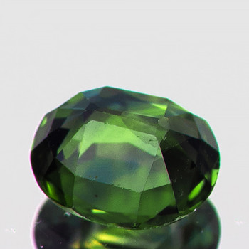 5.5x5 mm Oval 0.71ct Lustrous Natural Madagascar Green Sapphire [VVS]