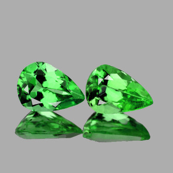 6x4 mm Pear 2pcs Top Fire Natural AAA Chrome Green Tsavorite Garnet [Flawless-VVS]