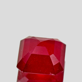 9.00 mm Octagon 5.00ct Top Luster Natural Top Intense Red Mozambique Ruby [VVS]-AAA Top Grade