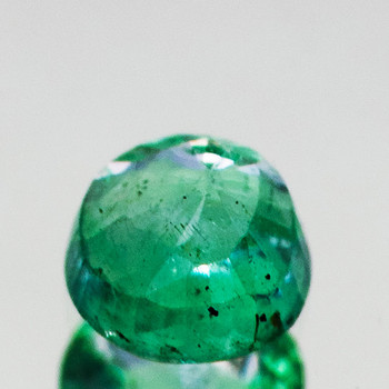 3.70 mm Round 0.21ct Lustrous Zambian Natural Brilliant Green Emerald [SI]