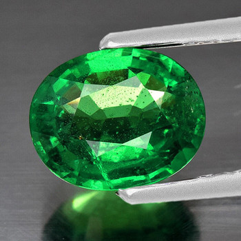 6x4.5 mm Oval {0.63ct} Sparkling Natural Emerald Green Tsavorite Garnet [VS]