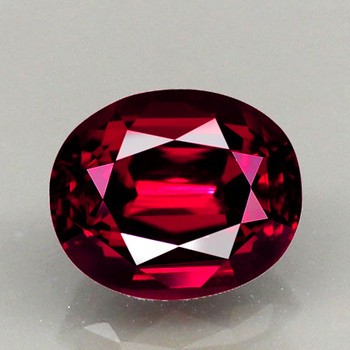 9.5x8 mm Oval {3.45cts} Fire Luster Natural Intense Crimson Red Rhodolite Garnet [Flawless-VVS]