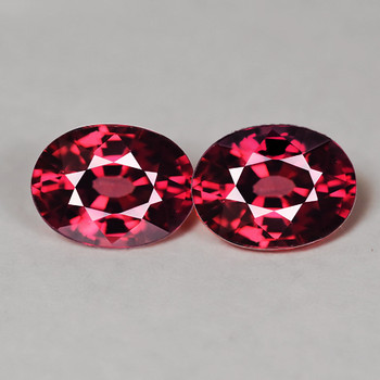 8.5x6.5 mm Oval 2pcs Lustrous Natural Intense Raspberry Pink Rhodolite Garnet [Flawless-VVS]