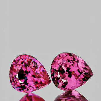 5.00 mm Pear 2pcs Fire Luster Natural Intense Neon Pink Spinel [Flawless-VVS]