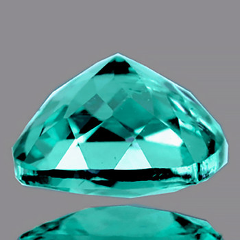 6.5x5.5 mm Cushion {1.10ct} AAA Luster Natural Green Blue Apatite [Flawless-VVS]