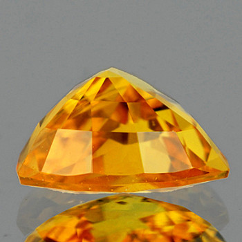 5.70 mm Trillion 0.75ct AAA Fire Sparkles Natural Top Intense Yellow Sapphire [Flawless-VVS]