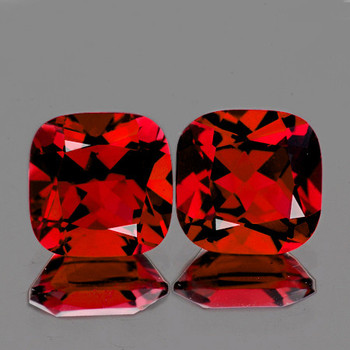 6.00 mm Cushion 2pcs AAA Luster Natural Red Mozambique Garnet [Flawless-VVS]